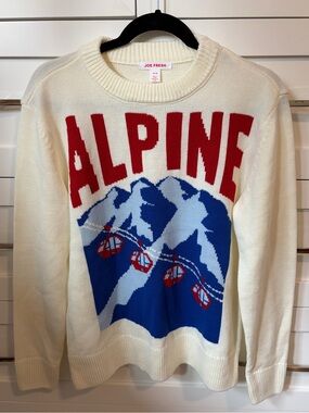 Après ski knit sweater!